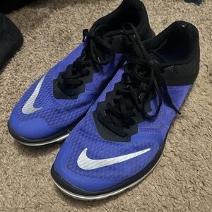 Women’s size 9 Nike purple sneakers